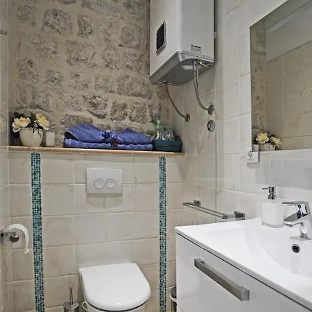 Apartment L & L Old Town